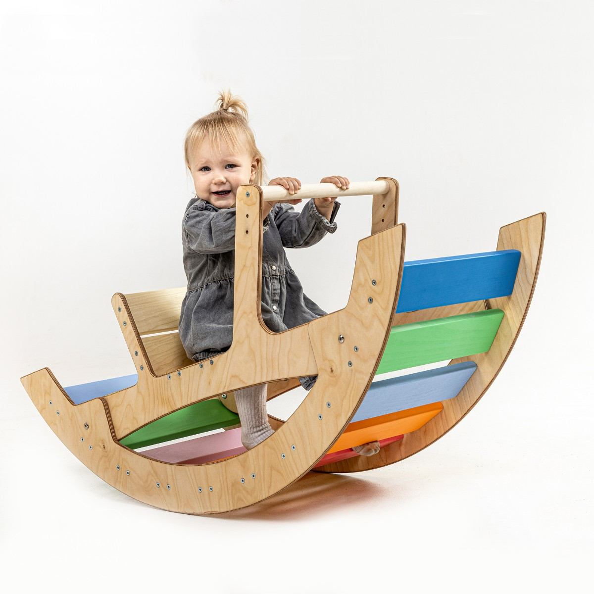 Arche de motricité assise en bois pour enfant – Kit complet (Arche + Planche  + Balancelle) – Triangle de Pikler