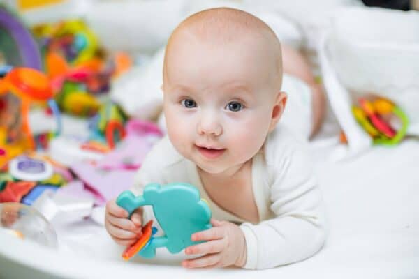 Comment créer un cocon rassurant pour le sommeil de bébé ?