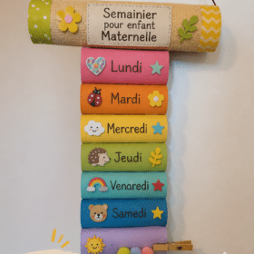 Un semainier coloré pour enfants avec des illustrations ludiques