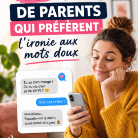 Un parent souriant envoyant un SMS humoristique