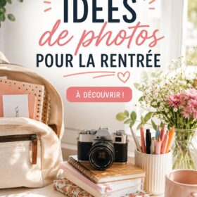 Des enfants souriants posent pour une photo de rentrée avec des sacs à dos.