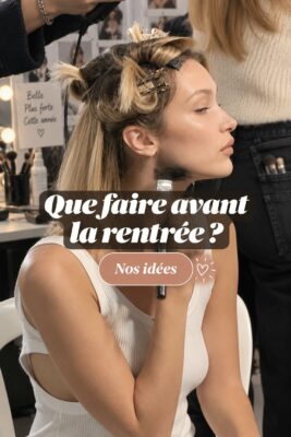 Famille souriante réalisant des préparatifs pour la rentrée scolaire